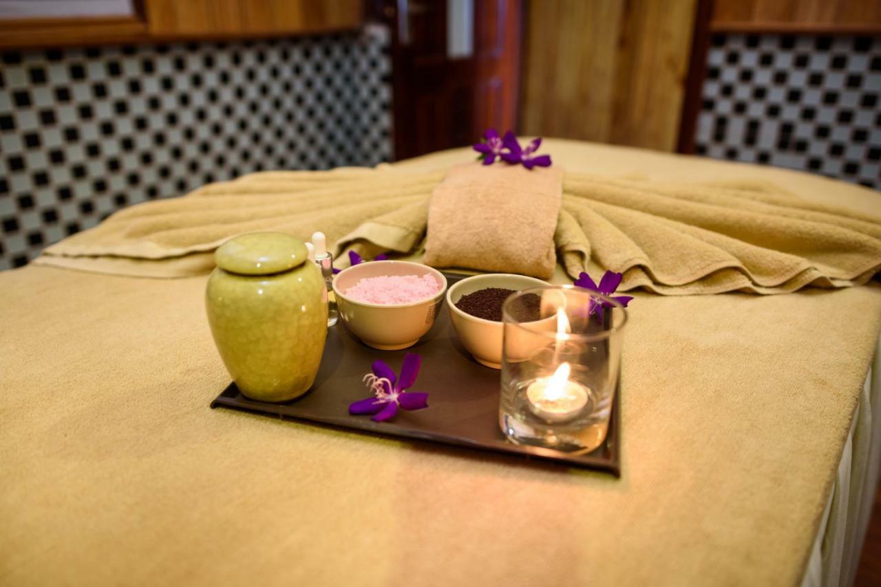 Sankofa Village Hill Resort & Spa Hue Esterno foto